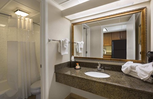 Myrtle Beach Hotel | Family Suite at Coral Beach Resort - Full Access to Amenities!