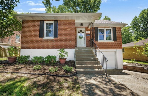 Jefferson City House | Fantastic 4-bedroom house with AC in charming Jefferson City