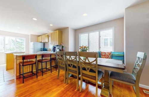 Fenwick Island House | Fenwick Island townhome - oceanfront location, 3 decks, fast WiFi, & W/D