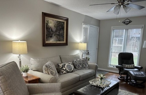 Blowing Rock Condo | First floor 2BR/2BA Condo-Downtown Blowing Rock