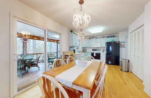 Ocean View House | Free Daily Activities, Bikes,Grill, Pool&Tennis, BHChairs, 5 MINUTES from Beach!