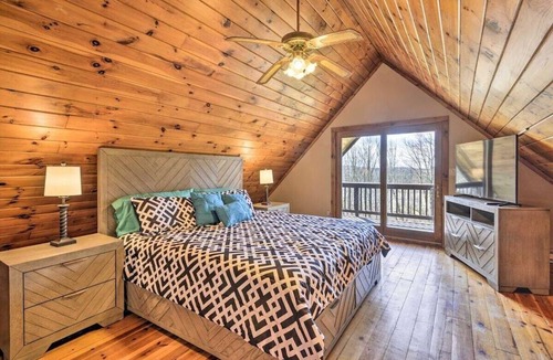 Pleasant Mount Cabin | Fresh Air, Quite Night · Poconos Retreat Near NYC