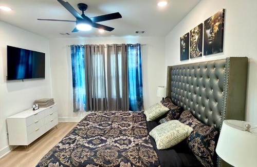 OST - South Union House | Game Room, Hot Tub, Gym, BBQ, 7 mins to NRG Stadium & Med Center