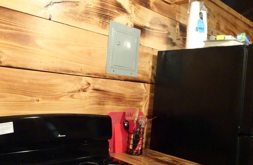 Pittsburg Cabin | Ghost wood Quiet, Peaceful, Relaxing overall A Great Get Away Cabin!