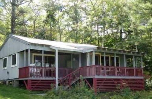 Lyme Center Cottage | Gorgeous Lake Front, Sandy Beach, Spacious Grounds, Family and Pet Friendly