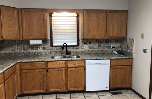 Sherrills Ford House | Great Location! Large Cove !