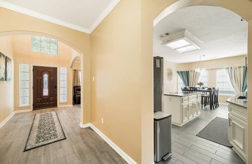 Champion Forest House | Great Location Spacious Open Floor Plan Pergola Pool Table Games 3,343 sqft