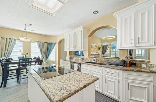 Champion Forest House | Great Location Spacious Open Floor Plan Pergola Pool Table Games 3,343 sqft