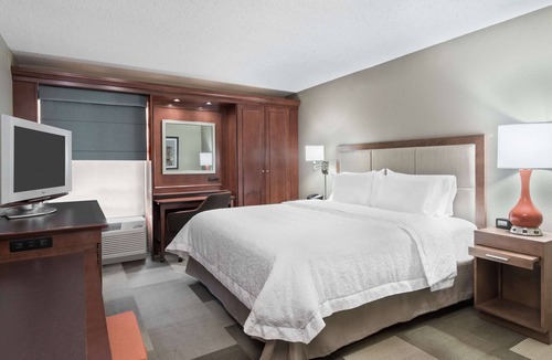 Marlborough Hotel | Hampton Inn Boston/Marlborough