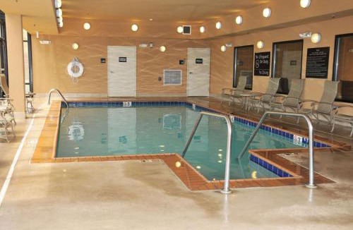 Clinton Hotel | Hampton Inn Clinton