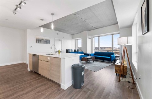 Assembly Square Apartment | high-end 3BR 2BA condo with spectacular View