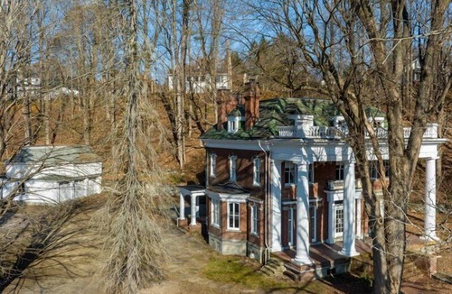 Springfield House | Historic Vermont Mansion Ideal 4 Retreats & Events