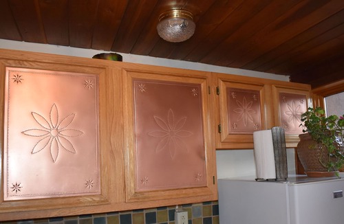 Canoncito Apartment | Hobbit House and Garden Apartment. You will enjoy Santa Fe in a unique way!