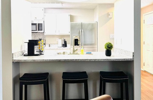 Charlotte House | Hot Tub Oasis Close to Airport 2Bd