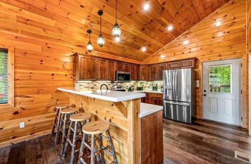 Chalet Village Cabin | Hot Tub » Theater » Pool Table » 3 King Suites