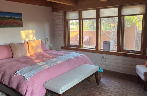 Eldorado at Santa Fe House | House of the Yellow Bird! Close to Skiing and Downtown!