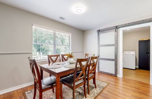 Rincon House | Huger Haven | w/Fire Pit & Deck - Near Savannah