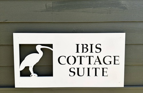 Walterboro House | Ibis Cottage Suite 3717-B- part of Eden at Gracefield Event Venue