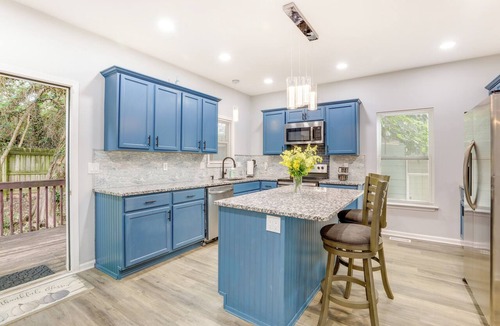 Pittsburgh Cottage | Ideal ATL Base 2 Mi to Mercedes-benz Stadium, Dtwn