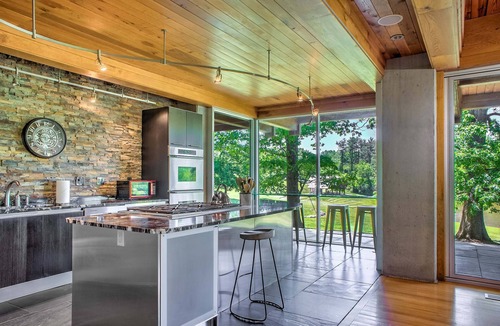 Hendersonville House | Innisfree Farm | 44+ Acre Private Luxury Estate | Mountain Views | Near Asheville + Hendersonville