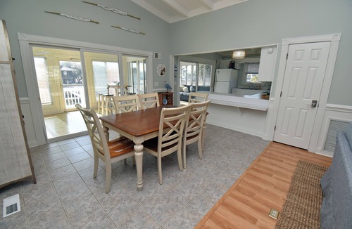 Inlet Harbour House | Isle Be Back - Walk to Beach (Channelfront) in Garden City Beach
