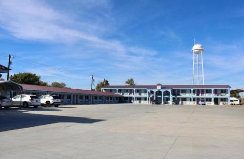 Kermit Hotel | Kermit Inn