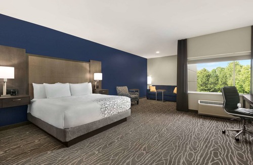 Rock Hill Hotel | La Quinta Inn & Suites by Wyndham Rock Hill