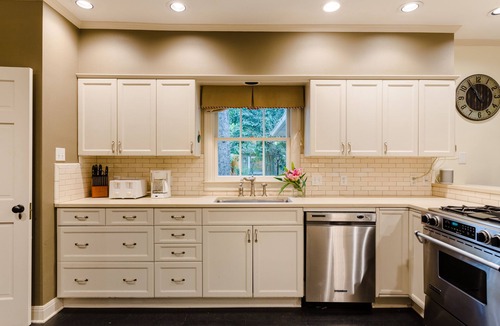Tarrytown House | Lake Austin Retreat - 3 miles from downtown