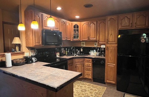 Almond Cottage | Lake & Mtn view, Hot Tub, Near Tsali, Bryson, rafting, Pets Ok