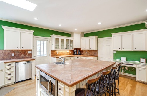 Liberty Hill House | Lake Wateree Home w/Boat Dock! Pets Welcome