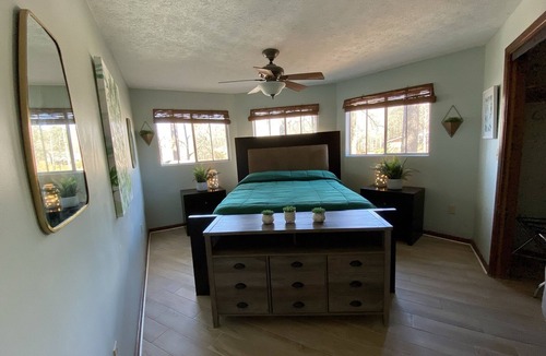 Eatonton House | Lakefront Dome Home with Boat Slip & Fast Internet