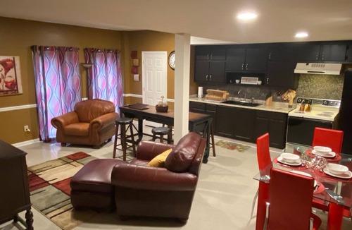 Lovejoy Apartment | Lakeview Exec Suite near Atlanta Motor Speedway