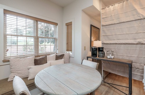 Eatonton Apartment | Lakeview Retreat at Cuscowilla, Resort-Style Living on Lake Oconee