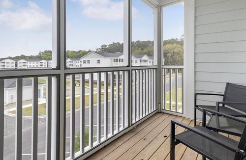 Beaufort Apartment | Landing | Beautiful 1BD, Gym