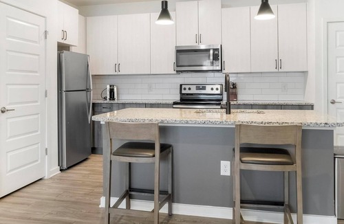 Mableton Apartment | Landing | Incredible 2BD, Rooftop Lounge, Gym