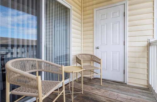 Indian Trail Apartment | Landing | Modern 2BD, Gym