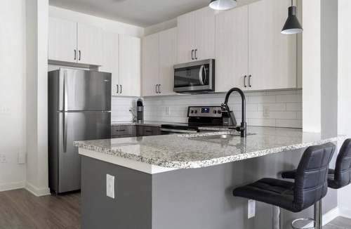 Mableton Apartment | Landing | Stunning 1BD, Gym, Yoga Studio