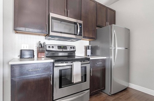 Katy Apartment | Landing | Stunning 2BD, Pool, Clubhouse
