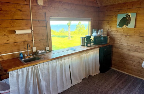 Ninilchik Cabin | Lazy Moose Cabin on the Cook Inlet. Basecamp for all your Alaskan Adventures!