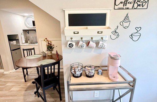 Lee's Summit House | Lee's Summit Loft-near downtown