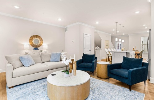 Caine Woods House | Lighthouse Bay Luxury Townhome | Arcade Loft