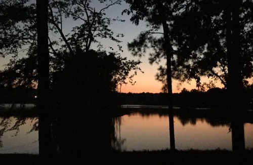 Chapin Cabin | Log cabin with beautiful view. Now 3 kayaks for your use.