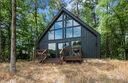 Conroe Ski Chalet | LostForest Cabins
