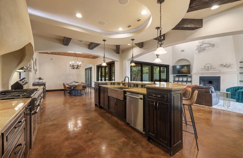 Cedar Park House | LuxGroupVilla, Pool, Sport Court, Game Room