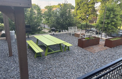 Westside House | Luxurious multilevel bungalow in the heart of bustling West Midtown Atlanta.