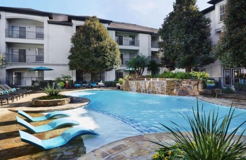 Midtown Apartment | Luxury 1bedroom in Perfect Location in Midtown