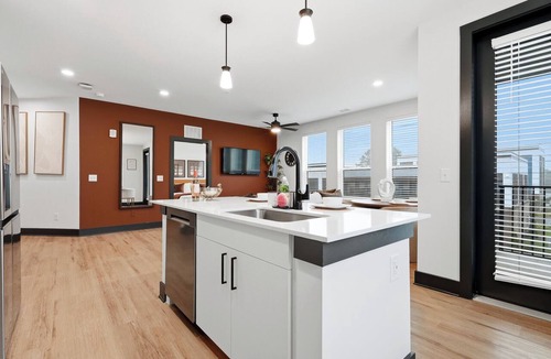 East Side Apartment | Luxury 2BR Near ATL Airport Food Hall Pool