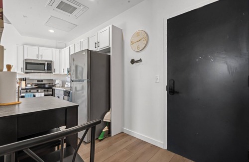 Charlotte Apartment | Luxury 2BR South End Uptown Charlotte/Walkable/Gym/W/D/WiFi