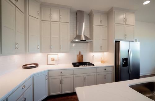 Smithville House | Luxury 3BR/2BA retreat in Smithville with stunning views, high-end finishes, covered patio, 2-car garage, RV/boat parking, and EV charger—walk to Nan’s Berry Farm. Sleeps 8.