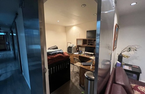 Downtown Albuquerque Condo | Luxury Downtown Albuquerque Suite Spectacular City and Mountain Views